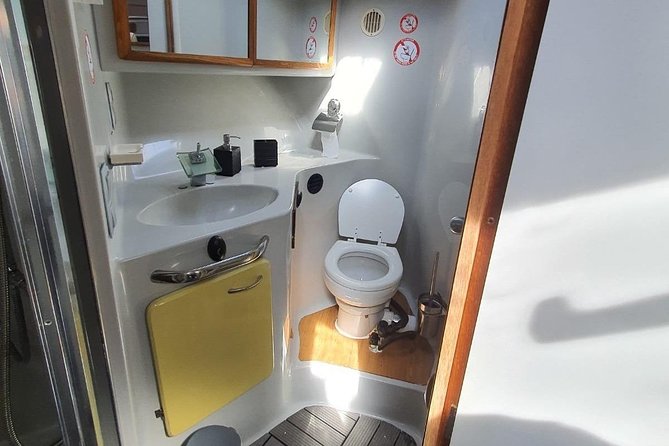 Boat Trip in Fuengirola, Dolphin Watching and Drinks - Points of Disappointment Noted by Travelers