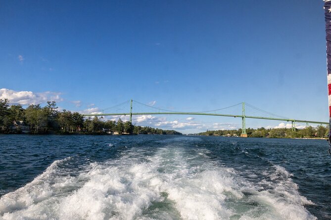 Boldt Castle and 2 Nation Tour - Exploring the Thousand Islands Region