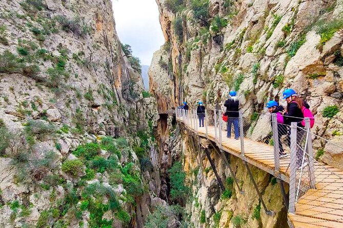 Caminito Del Rey With Pickup From Málaga City - What to Expect on the Hike