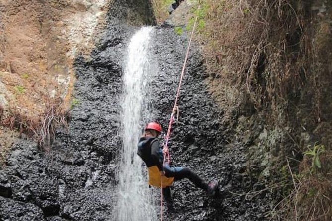 CANYONING Aquatic and Fun Route in Gran Canaria - Canyoning Activities: Jumps, Slides, and Rappelling