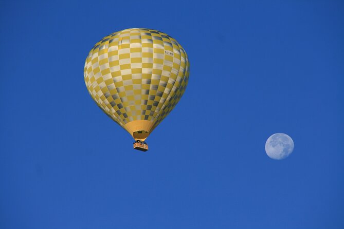 Cappadocia Balloon Ride With Breakfast, Champagne and Transfers - Health and Safety Considerations