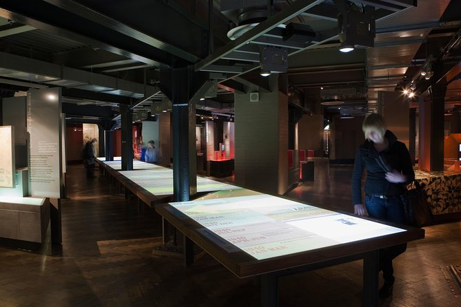 Churchill War Rooms Behind The Glass and Private Car Tour - Transportation and Arrival