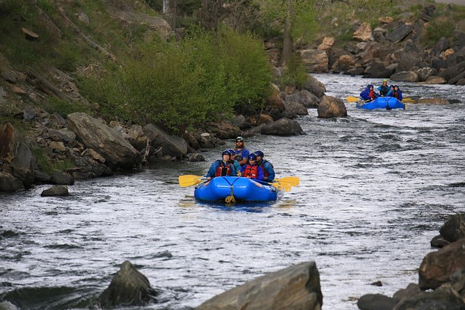 Clear Creek Intermediate Whitewater Rafting Near Denver - Guides and Group Size