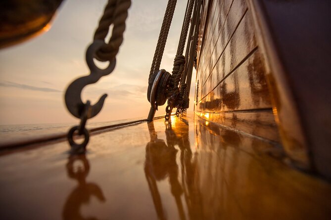 Cruise and Walking Tour Game of Thrones Dubrovnik - Capturing the Essence of Westeros