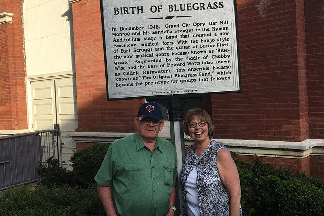 Downtown Nashville Sightseeing Walking Tour With Ice Cream - Fitness Level and Tour Operator