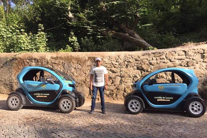 E-Car Self Guided/ Regaleira / Monserrate/ Palacio Pena / Mouros - Navigating Sintras Winding Roads