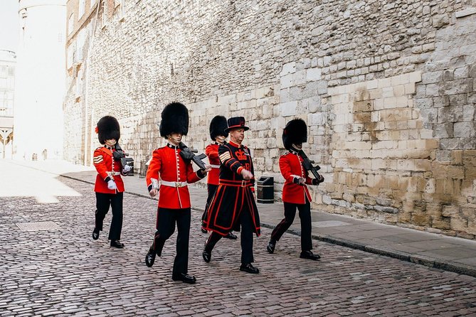 Early Access Tower of London Tour With Opening Ceremony & Cruise - Witnessing the Opening Ceremony