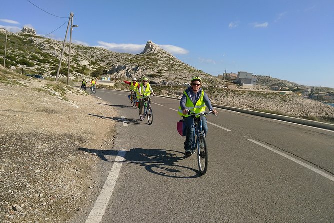Electric Bike Tour to the Calanques From Marseille - Enjoying the Beaches and Coves of Les Goudes