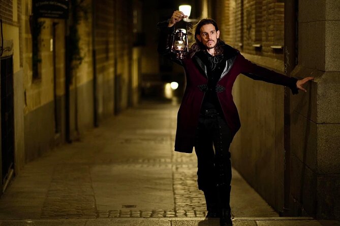 Evening Walking Tour: Spanish Inquisition & Legends of Old Madrid - Engaging Reviews and Recommendations