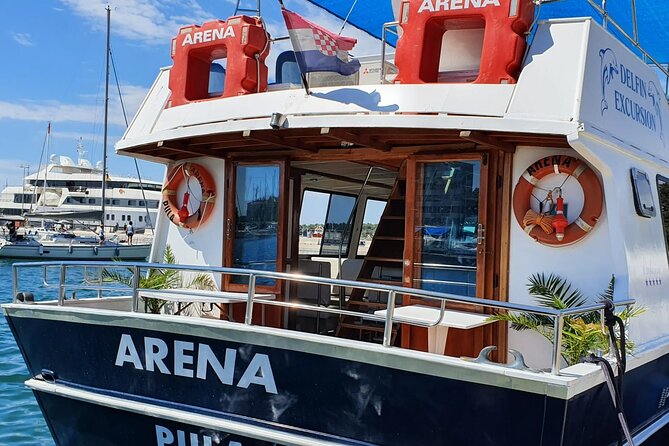 Fantastic DOLPHIN & SUNSET TOUR With Dinner (Pula - NP BRIJUNI) - Tour Inclusions and Amenities