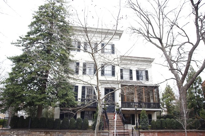 Georgetown Foodie Culinary Tour & Neighborhood Walk - Exploring Hidden Landmarks