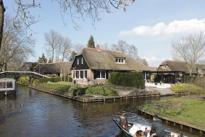 Giethoorn and Zaanse Schans Small Group Day Tour With Small Boat - Inclusions and Exclusions