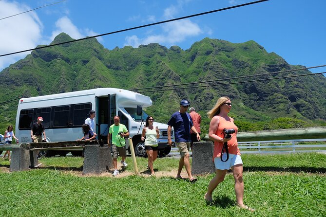 Hidden Gems of Oahu Circle Island Tour With Byodo in Temple - Addressing Feedback and Concerns