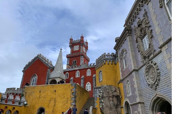 Lisbon Super Saver: 2-Day Sintra, Cascais, Fatima, Nazare and Obidos Small-Group Day Trips - Uncover the Spiritual and Historic Wonders of Fatima, Nazare, and Obidos