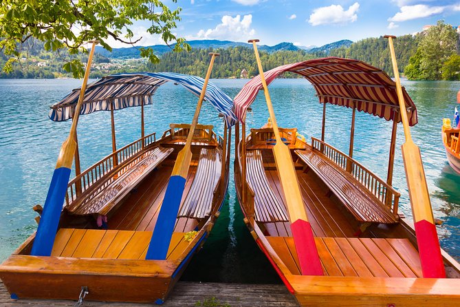 Ljubljana: Lake Bled Experience Small Group Half-Day Tour - Exploring Bled Island and the Church of the Assumption