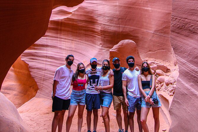 Lower Antelope Canyon Hiking Tour - Cultural Insights From the Navajo Guide