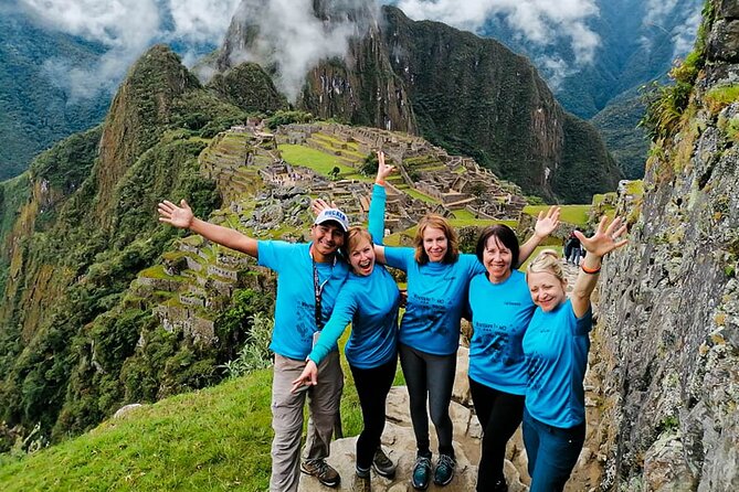 Luxury Inca Trail to Machu Picchu 4 Days - Health and Safety Considerations