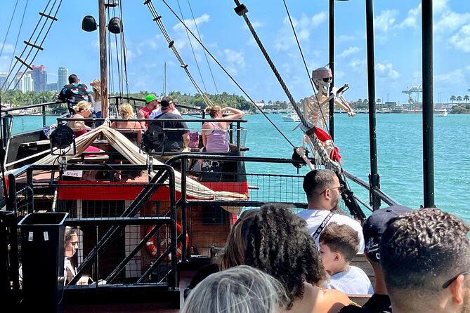 Miami Pirate Boat Tour: Skyline & Millionaires Homes - Customer Service and Responsiveness
