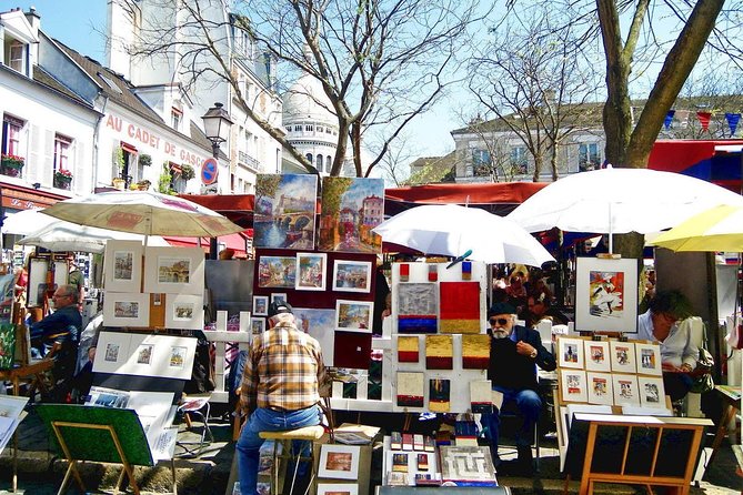 Montmartre District and Sacre Coeur - Exclusive Guided Walking Tour - Montmartres Hidden Vineyard