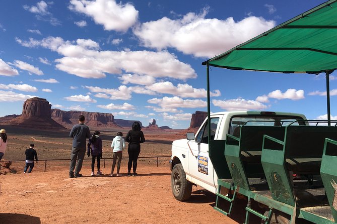 Monument Valley Extended Backcountry Tour - Customer Experiences and Feedback