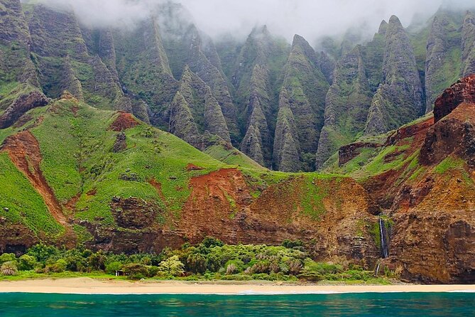 Nā Pali Coast Zodiac Raft Expedition and Snorkeling on Kauai - What to Expect on the Zodiac Raft