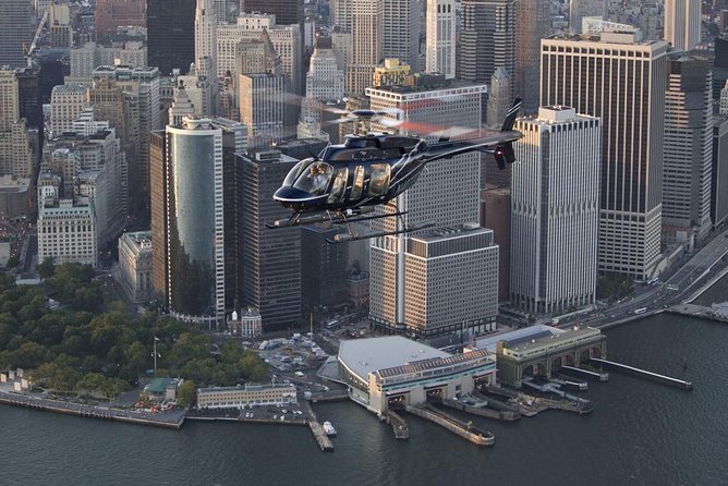 New York Helicopter Tour: Manhattan, Brooklyn and Staten Island - Capturing the Essence of New York City