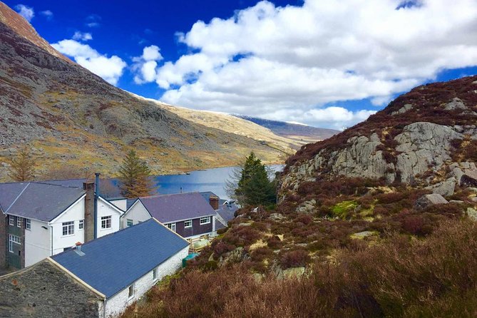 North Wales Adventure Sightseeing Day Trip From Liverpool - Minivan Comfort and Knowledgeable Guides