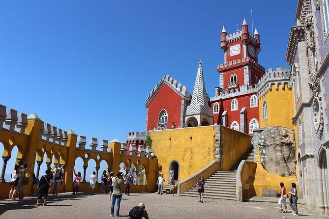 Palace of Pena, Castle of Mouros, Sintra, Rocca and Cascais, Full Day - Uncovering the Castle of Mouros