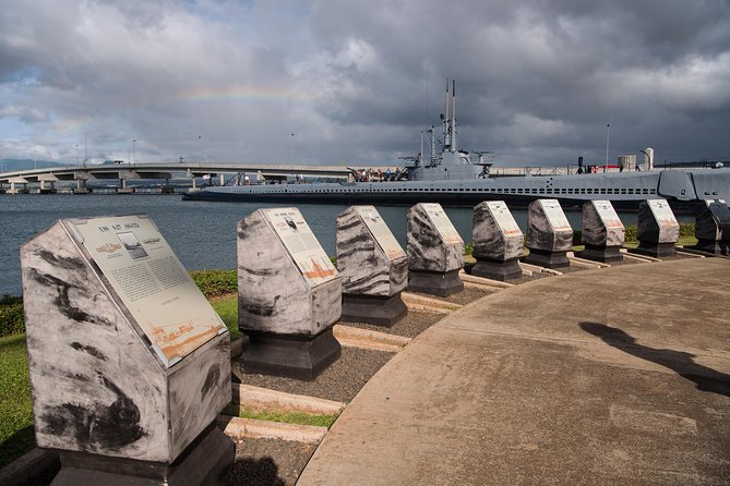 Pearl Harbor USS Arizona Memorial, Small Group Tour - Pickup and Transportation