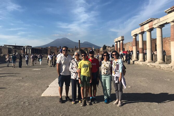 Pompeii Skip-The-Line Tour With Archaeologist Guide - Navigating the Ancient City