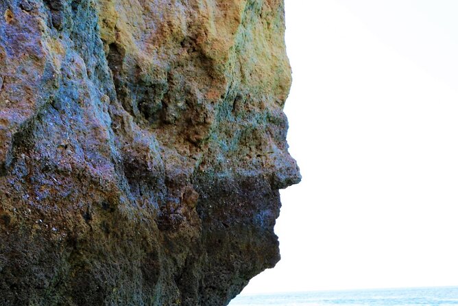 Portimão to Benagil: Adrenaline Wave 90 Minutes Cave Tour - Exploring the Breathtaking Algarve Coastline