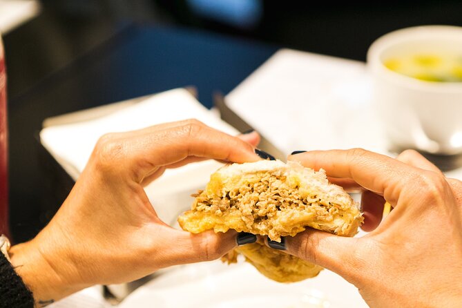 Porto Progressive Dinner Tour With Eating Europe - Discovering Local Flavors and Traditions
