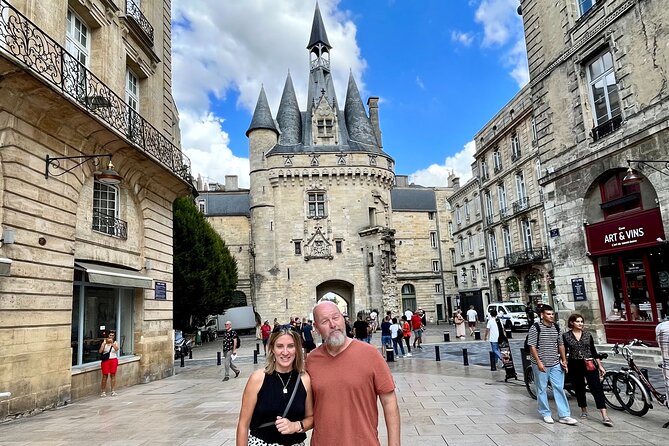 Private - Best of Bordeaux Walking Tour + Glass of Bordeaux Wine - Exploring the Grand Theatre
