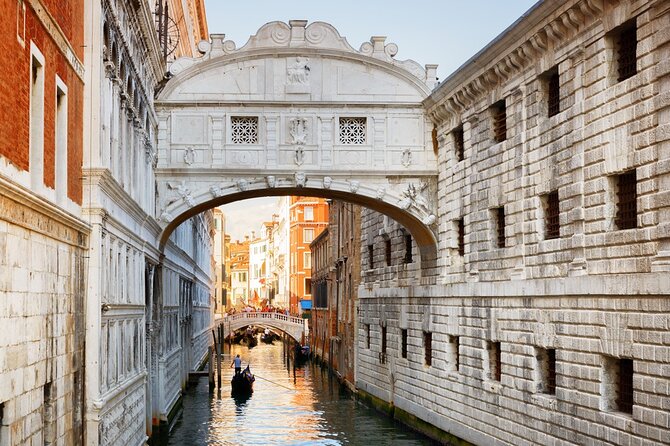Private Doges Palace and Saint Marks Basilica Walking Tour - Expert Tour Guides