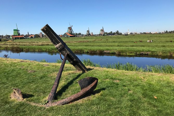 Private Excursion to Zaanse Schans, Edam, Volendam and Marken - Discovering the Charms of Edam: The Cheese Town