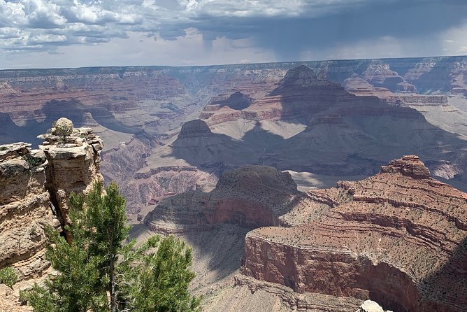 PRIVATE Grand Canyon From Sedona in Luxury SUV Tour - Luxury Transportation