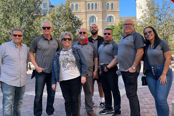 PRIVATE Missions and More - Half-day City Tour - Discovering the King William Historic District