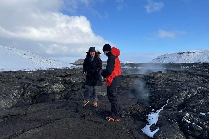 Private Premium Volcano Hike With Local Geology Enthusiasts - Customer Experiences and Ratings