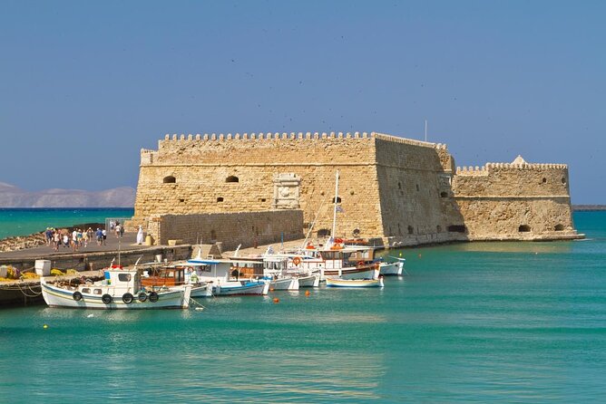 Sailing Cruise to Dia Island With Meal and Water Activities - Dias Island Highlights
