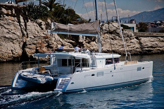 Santorini Caldera Sailing Tour With BBQ Lunch and Drinks - Notable Aspects of the Tour
