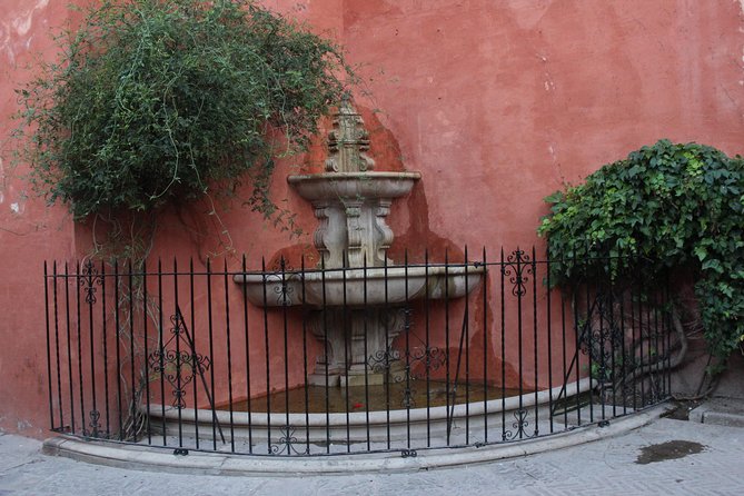 Seville Evening Historical Tour With Haunted History - Accessibility and Inclusions for All Travelers