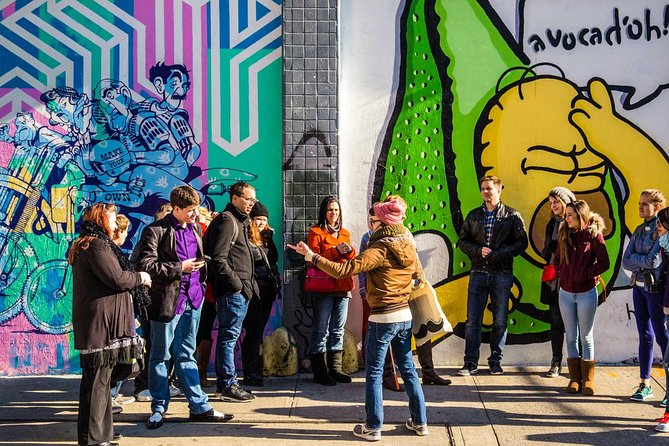 SoHo, Little Italy, and Chinatown Walking Tour in New York - Exploring SoHos Cast Iron Historic District