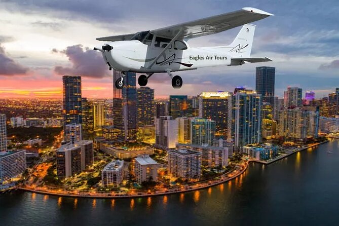 South Beach Miami Aerial Tour : Beaches, Mansions and Skyline - Experiencing the Private Cessna 172 Flight