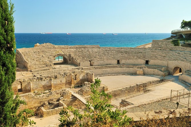 Tarragona and Sitges Tour With Small Group and Hotel Pick up - Getting to Tarragona and Sitges