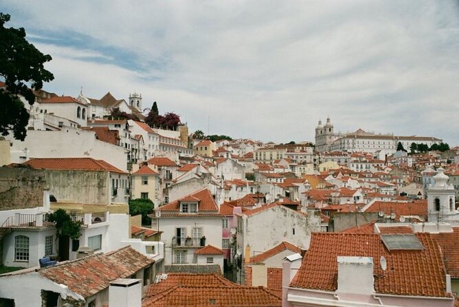 Tour of Historic Lisbon in Private Eco Tuk Tuk - Discovering Lisbons Landmarks