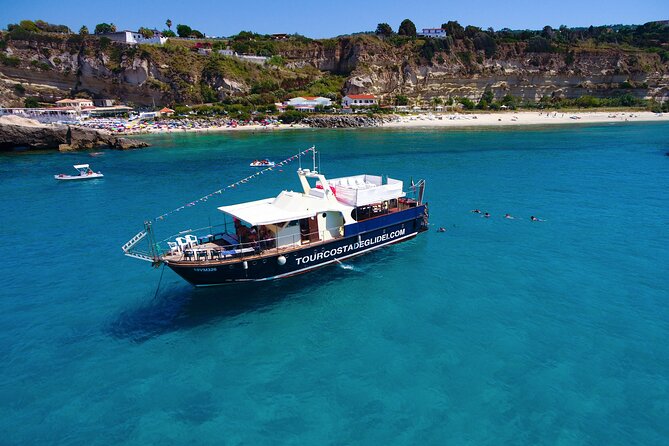 Tour of the Costa Degli Dei by Boat, 3 Hours With Aperitif Included - Savoring the Calabrian Aperitif
