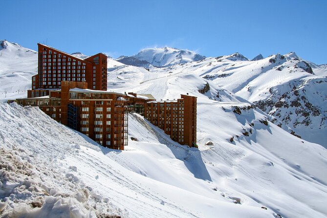 Tour to Valle Nevado - Amenities and Activities
