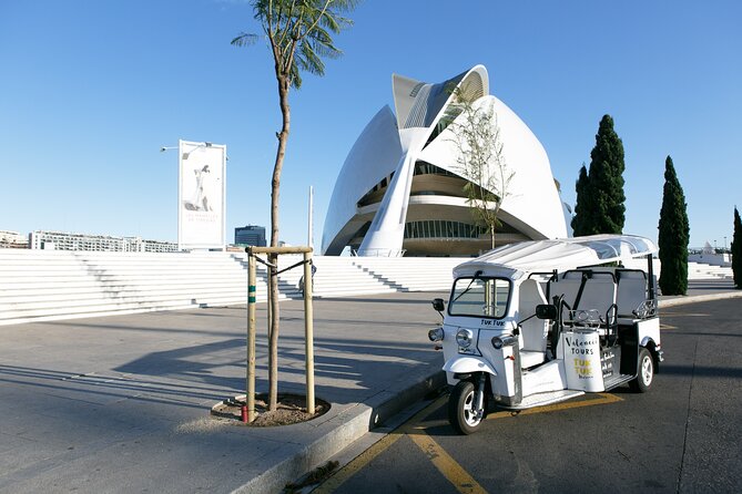 Valencia Complete Tour by Tuk Tuk - Getting There