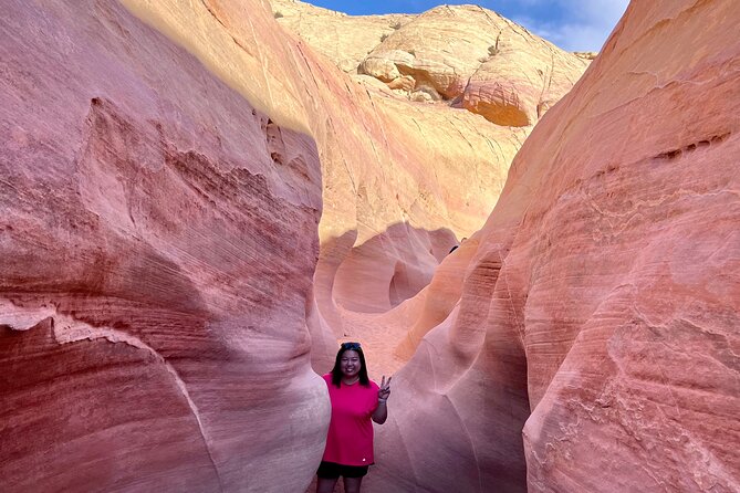 Valley of Fire and Seven Magic Mountains Day Tour From Las Vegas - Discover the Seven Magic Mountains