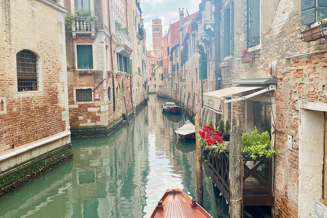 Venice: Jewish Ghetto & Cannaregio Area Food Tour: Pasta Wine Gelato and More! - Exploring the Jewish Ghetto